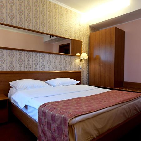 Hotel Braşov Dış mekan fotoğraf