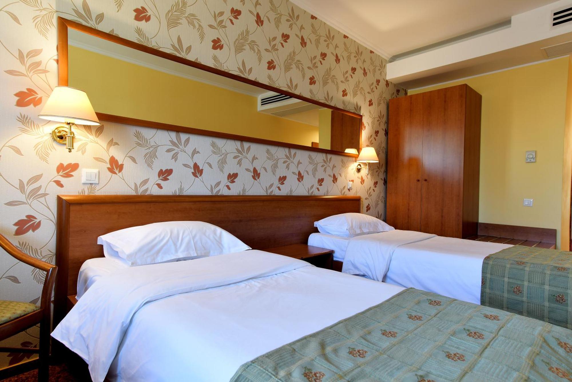 Hotel Braşov Dış mekan fotoğraf