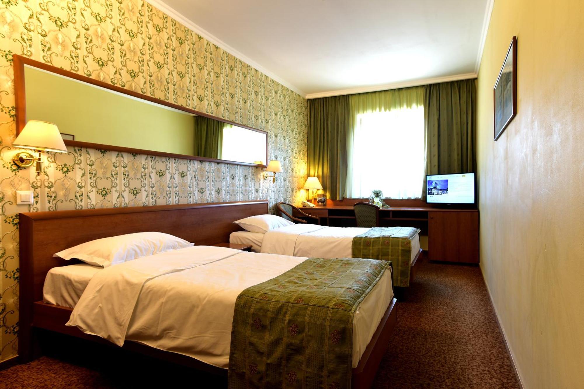 Hotel Braşov Dış mekan fotoğraf